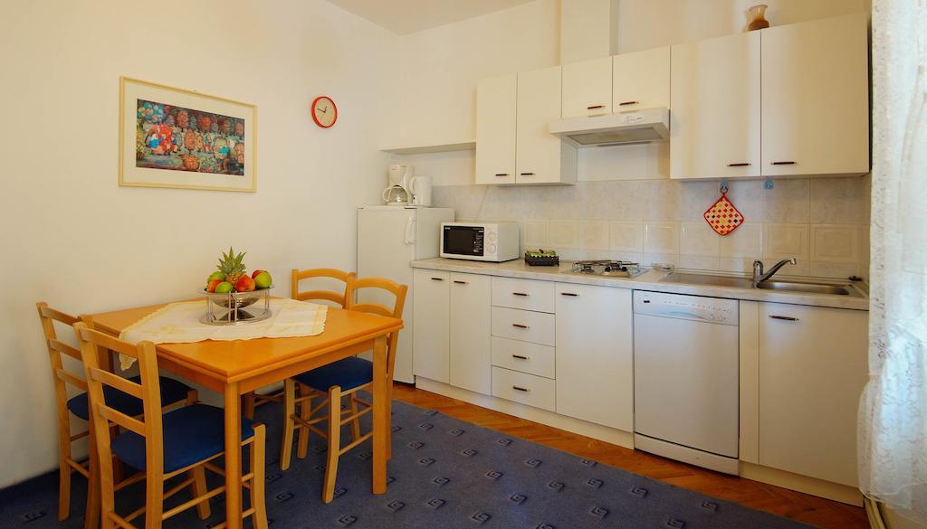 Apartments Lina Новий Винодольський Номер фото