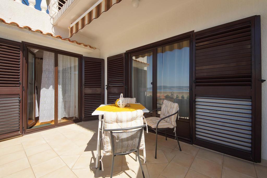 Apartments Lina Новий Винодольський Номер фото